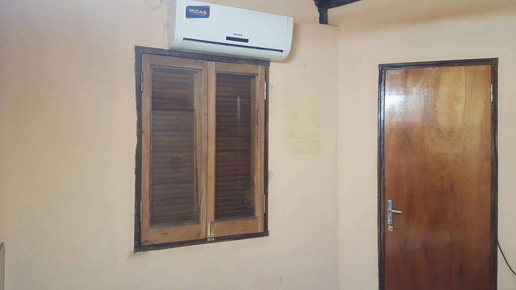 Habitacion En Casa Zona Asunción Eksteriør billede
